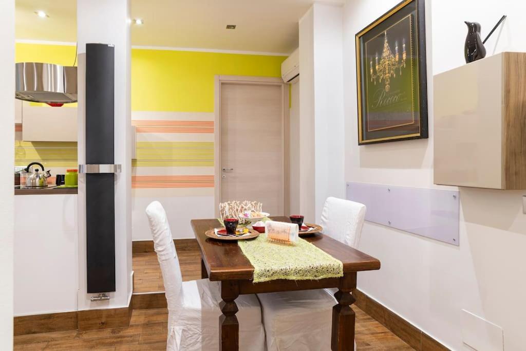 ジェノヴァLily'S - Near Harbor And Downtown With Terrace - Italy Flat Vacationアパートメント エクステリア 写真