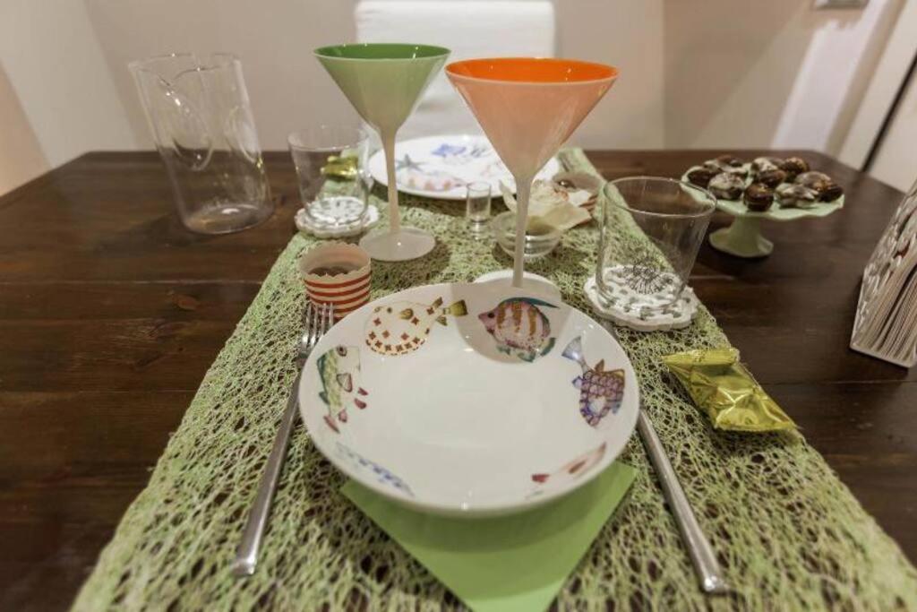 ジェノヴァLily'S - Near Harbor And Downtown With Terrace - Italy Flat Vacationアパートメント エクステリア 写真